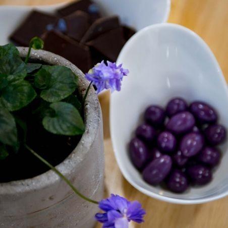 Boite de dragées Chocolat / Violette 90g - Bonbons & Chocolats