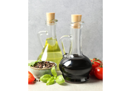 Vinaigres artisanaux pour la cuisine : de la pulpe de fruits au balsamique de Modène